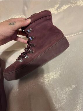 AEROSOLES Women's Burgundy Lace-Up High-Top Bootie